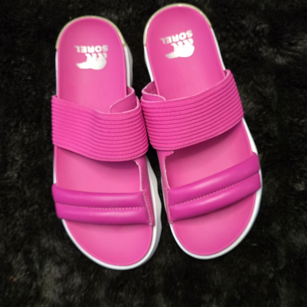 Sorel Women's Pink Slide Sandals